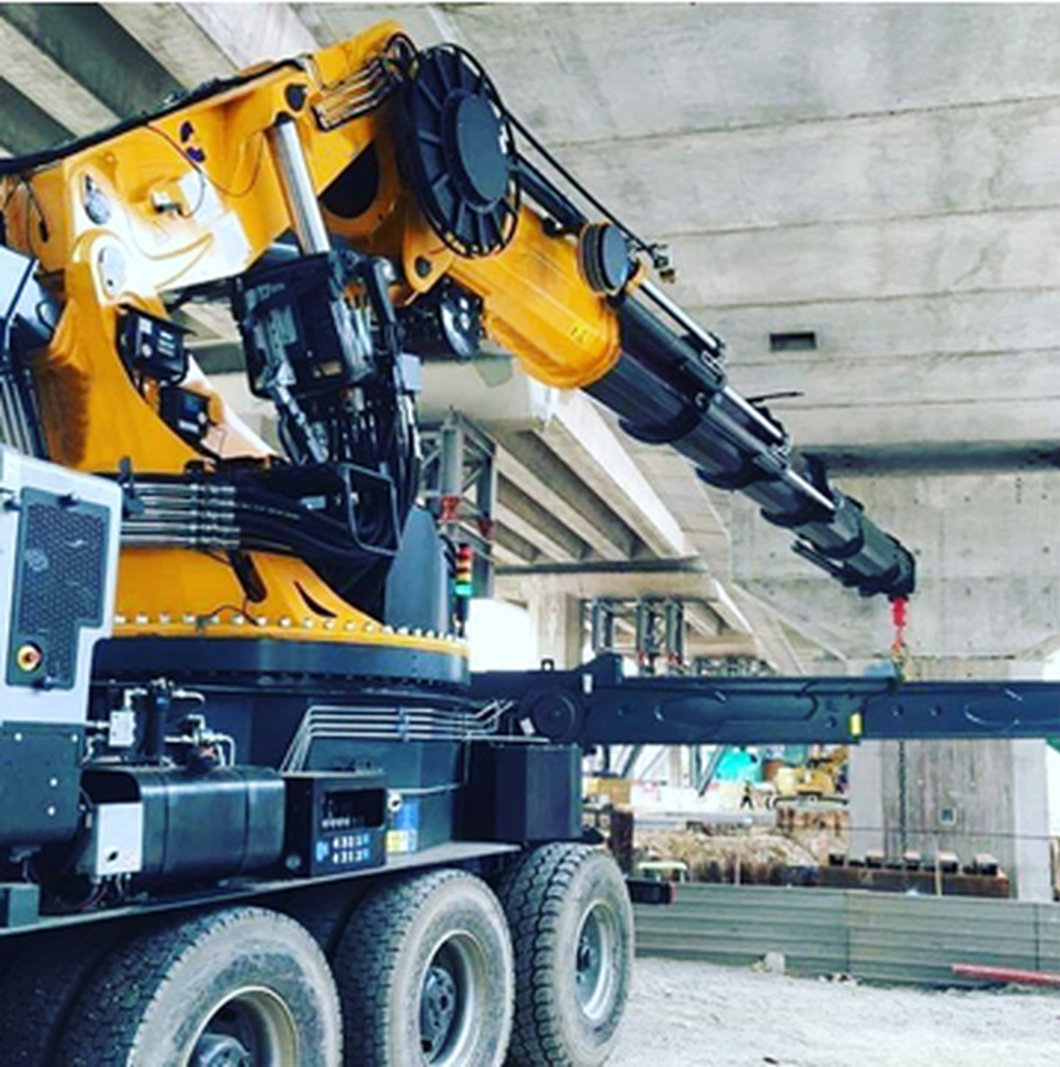 Articulated crane · Product-type reference